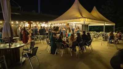 Fiesta bajo las carpas de una finca de Project X